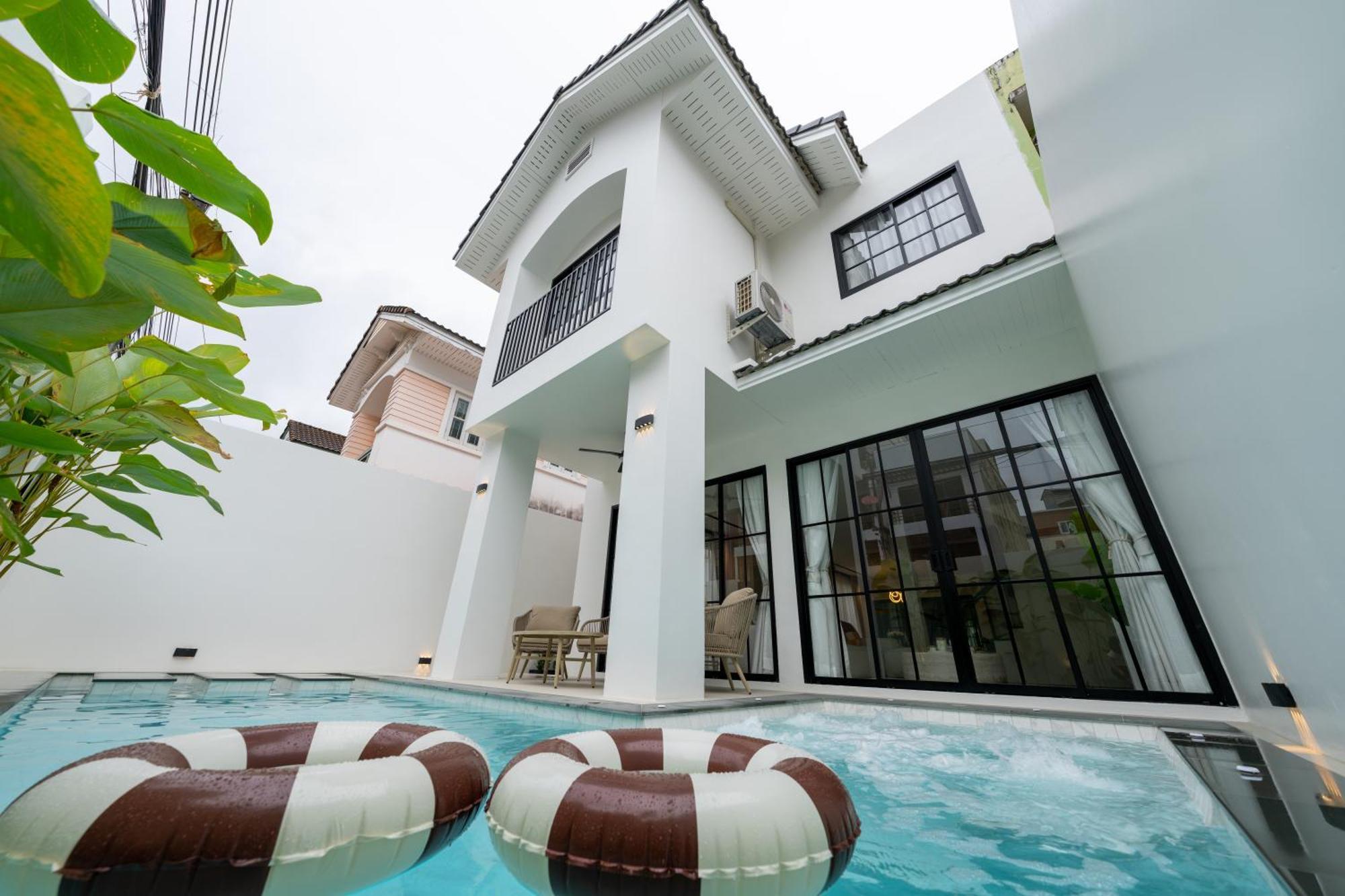 House No 158 Pool Вилла